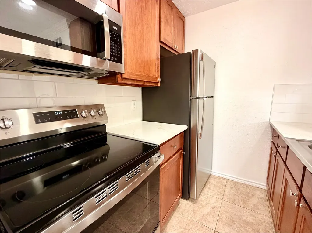 5727 Richmond Avenue Dallas TX 75206