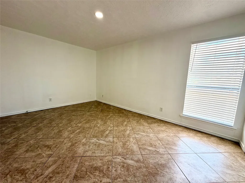 5727 Richmond Avenue Dallas TX 75206