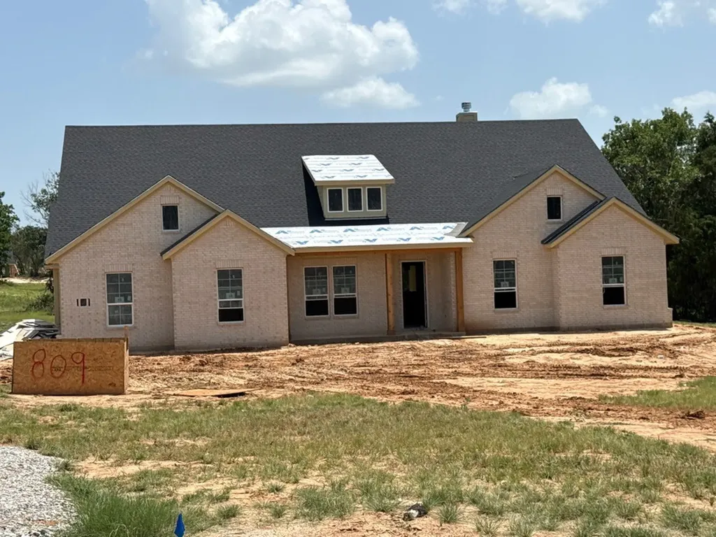 809 Zachary Michael Court Springtown TX 76082