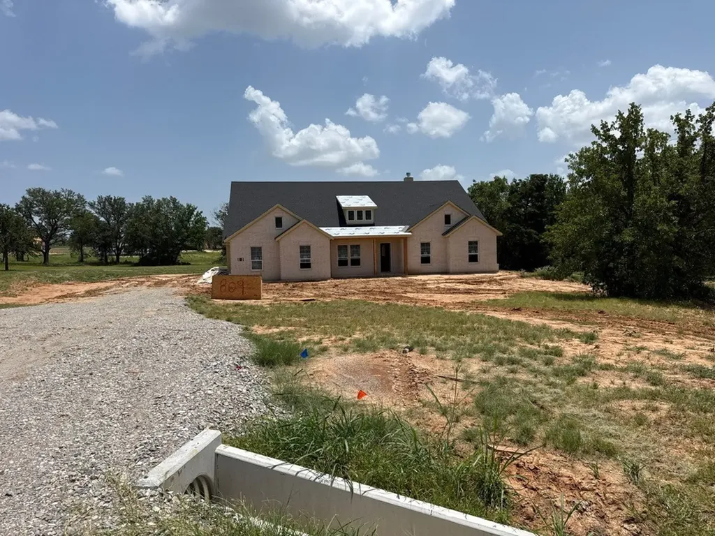 809 Zachary Michael Court Springtown TX 76082