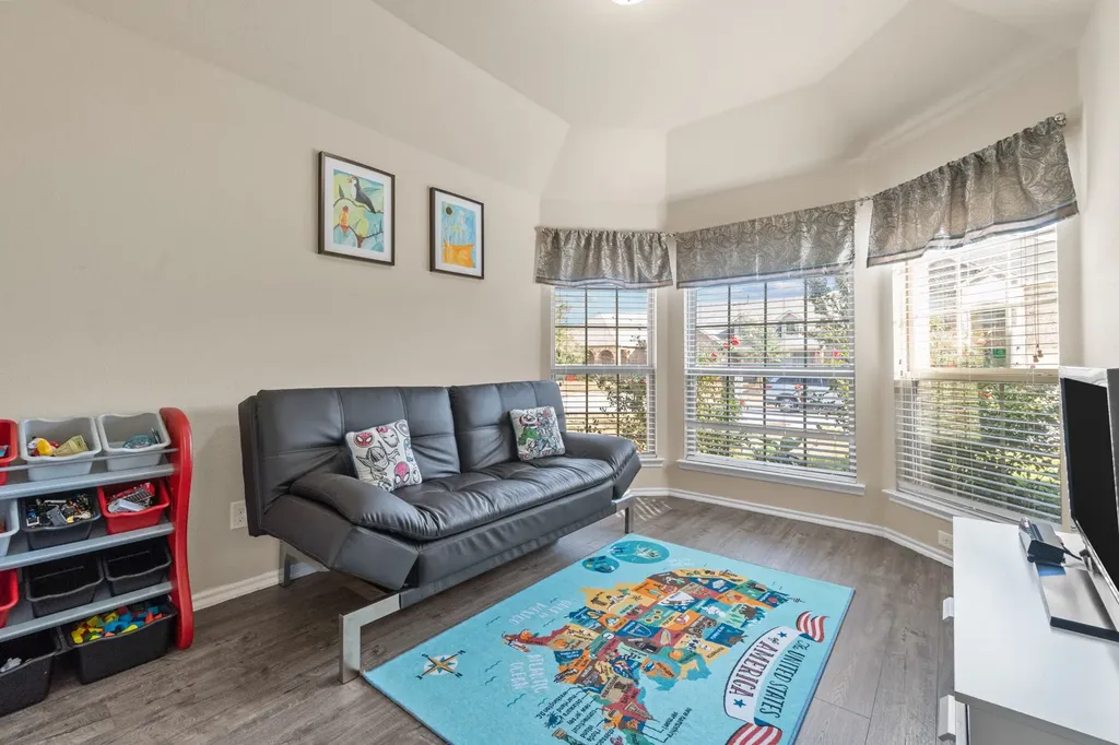 120 Rustic Oak Lane Mckinney TX 75072