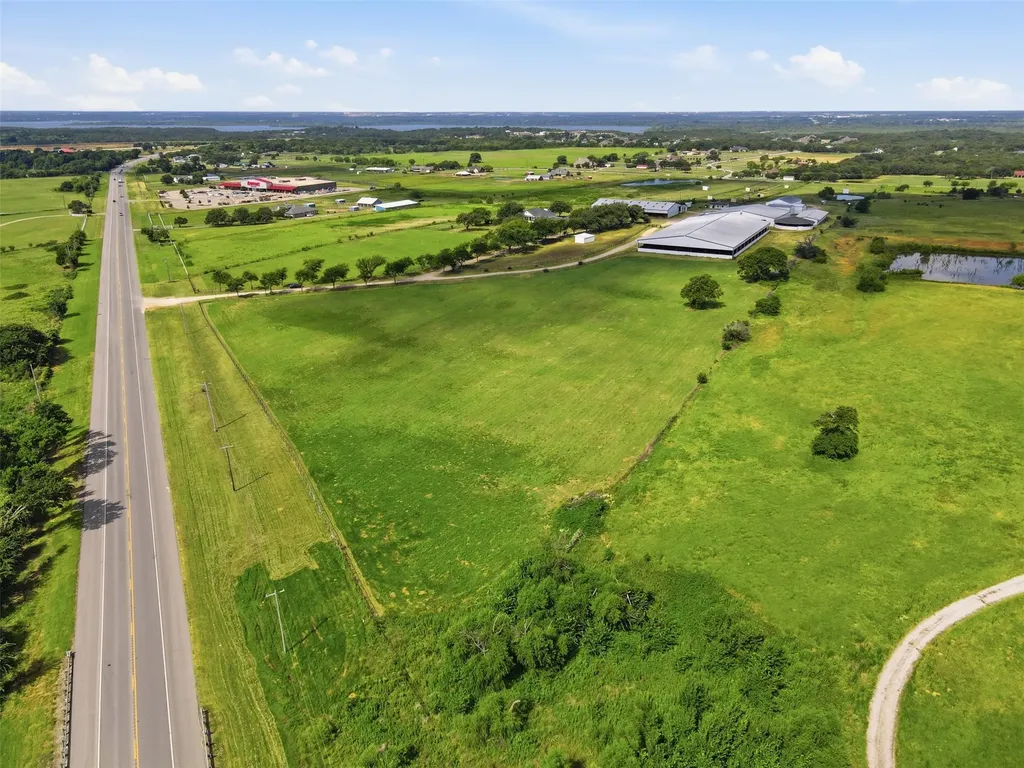 4801 S Highway 377 Cross Roads TX 76227
