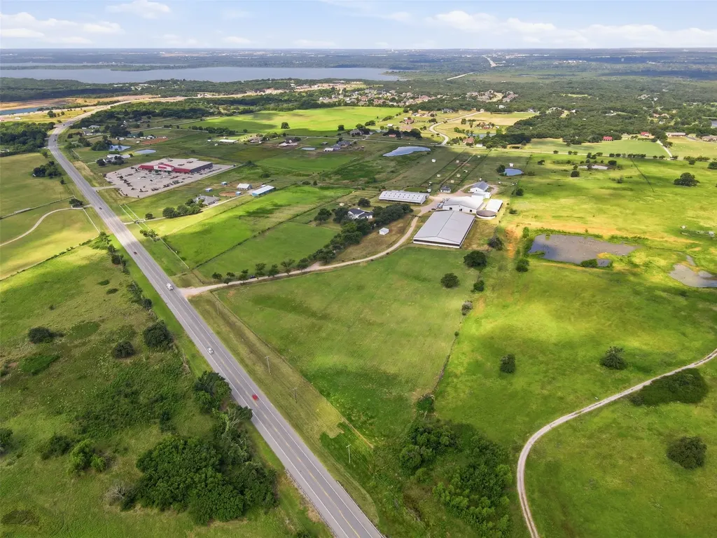4801 S Highway 377 Cross Roads TX 76227