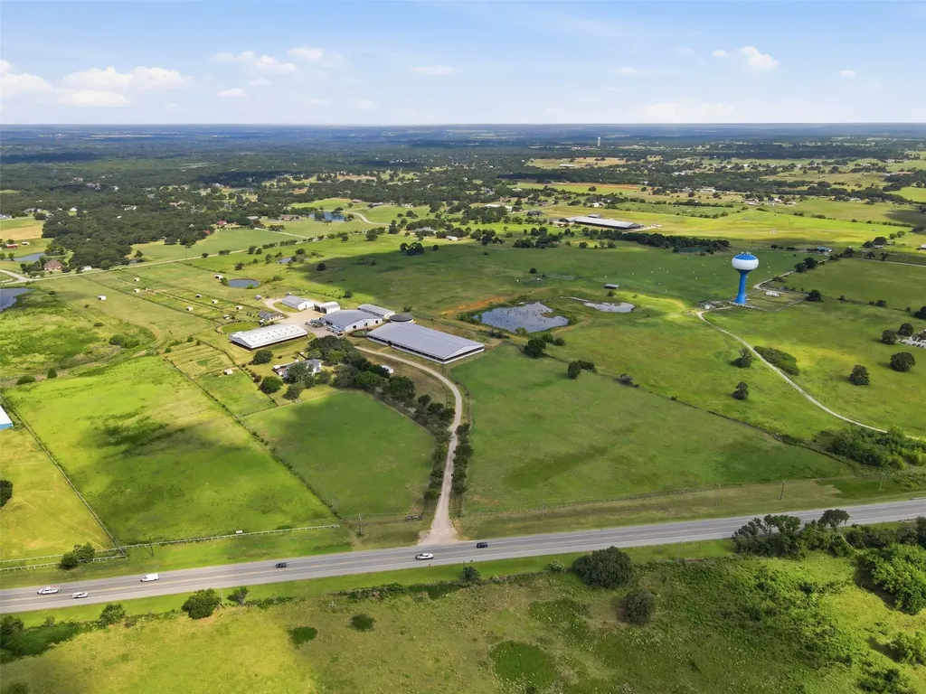 4801 S Highway 377 Cross Roads TX 76227