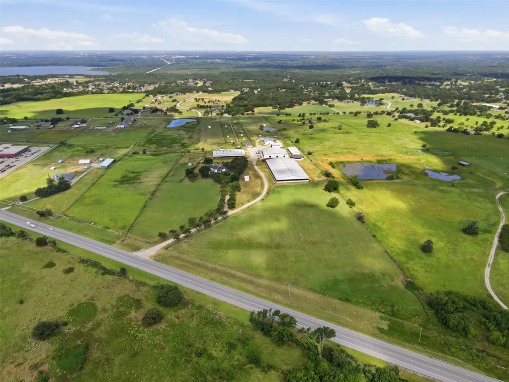 4801 S Highway 377 Cross Roads TX 76227