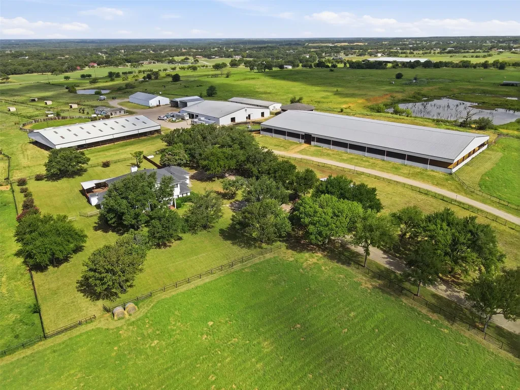 4801 S Highway 377 Cross Roads TX 76227