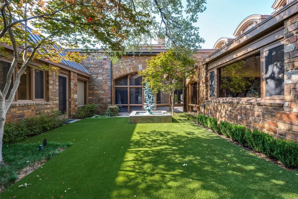 3848 Potomac Avenue Highland Park TX 75205