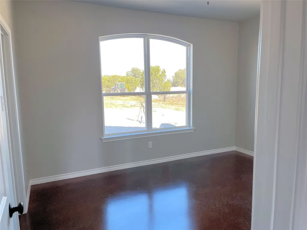 1068 County Road 327a Glen Rose TX 76043