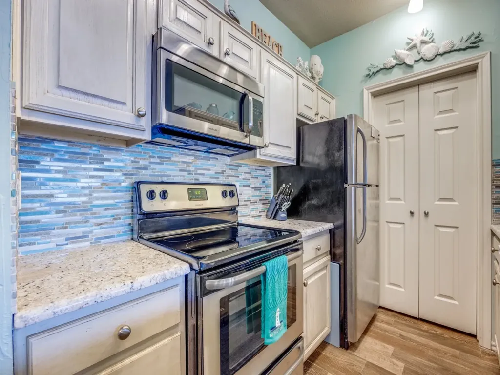 2164 Tanglewood Boulevard Pottsboro TX 75076