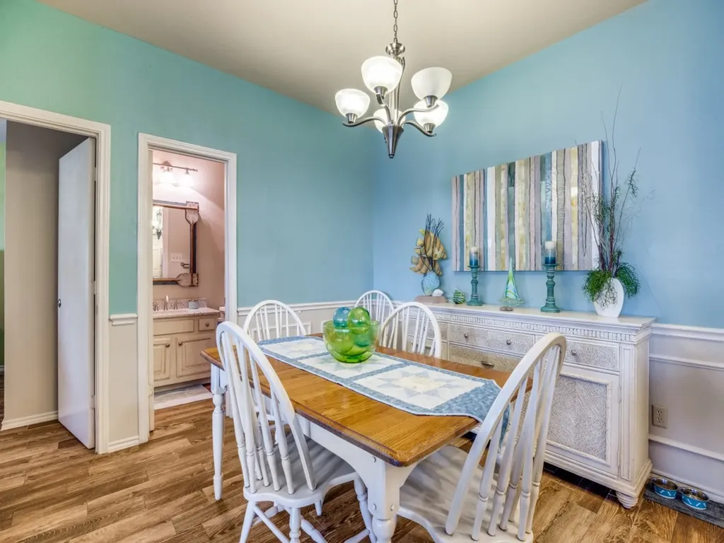 2164 Tanglewood Boulevard Pottsboro TX 75076