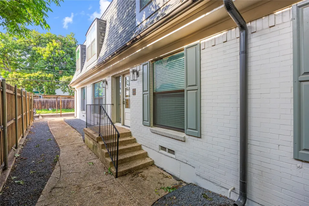 3438 Mcfarlin Boulevard University Park TX 75205