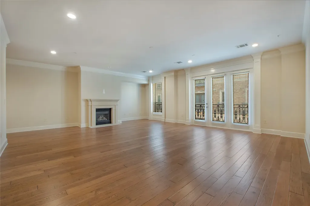 6505 Bandera Avenue Dallas TX 75225