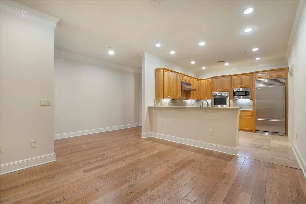 6505 Bandera Avenue Dallas TX 75225