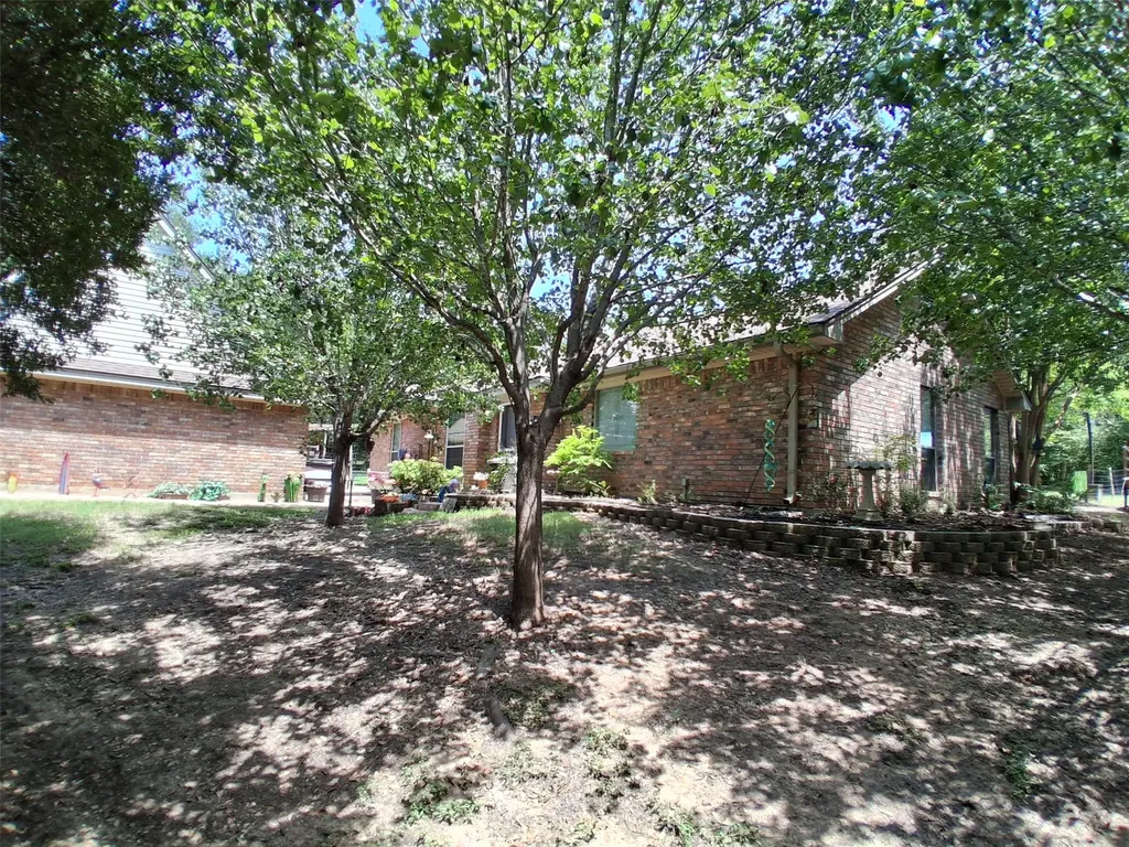 3600 Fox Ridge Road Lorena TX 76655