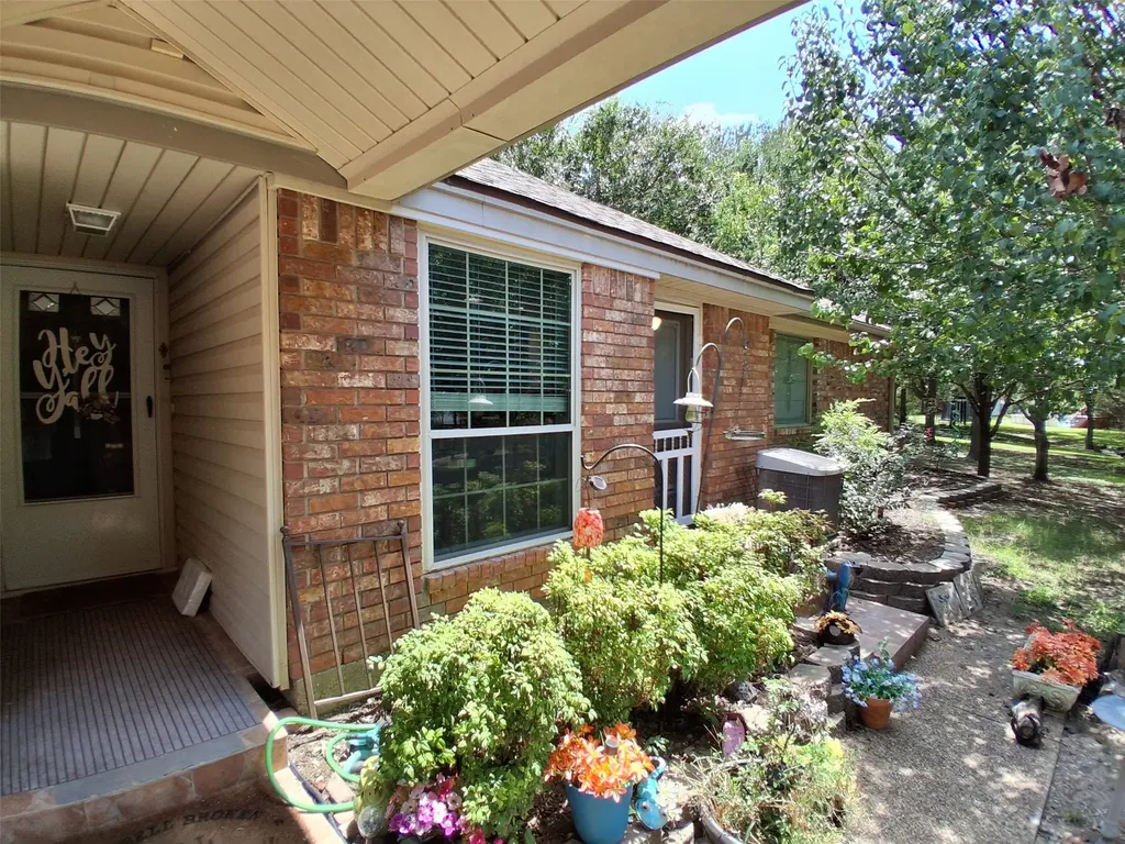 3600 Fox Ridge Road Lorena TX 76655