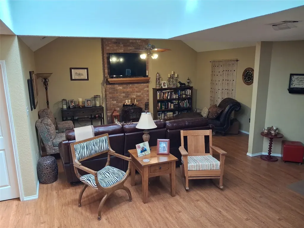 3600 Fox Ridge Road Lorena TX 76655