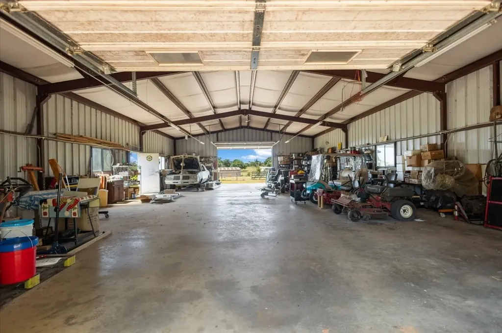 280 Vz County Road 4821 Chandler TX 75758