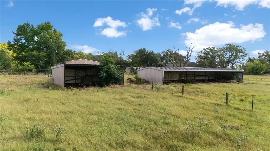 280 Vz County Road 4821 Chandler TX 75758