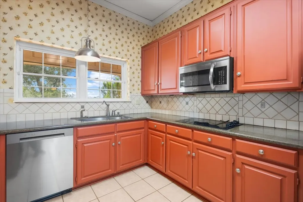 280 Vz County Road 4821 Chandler TX 75758