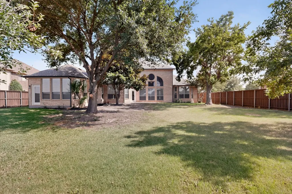 3720 Cloudcrest Drive Plano TX 75074