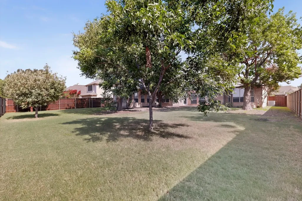 3720 Cloudcrest Drive Plano TX 75074