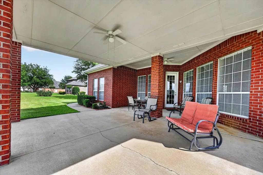 4409 Argyle Lane Denton TX 76226