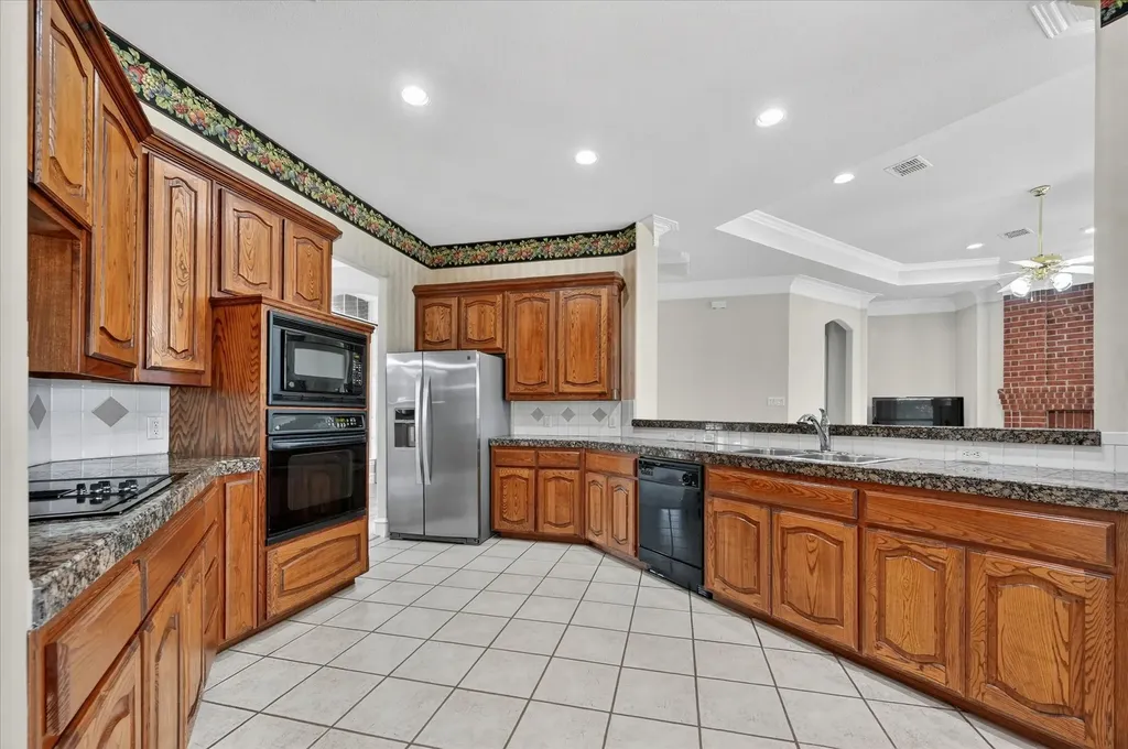 4409 Argyle Lane Denton TX 76226