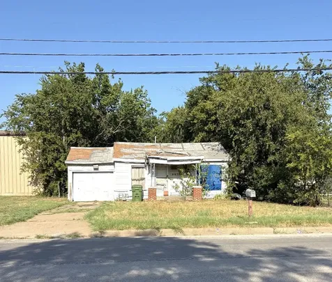 807 SE 6th Avenue Mineral Wells TX 76067