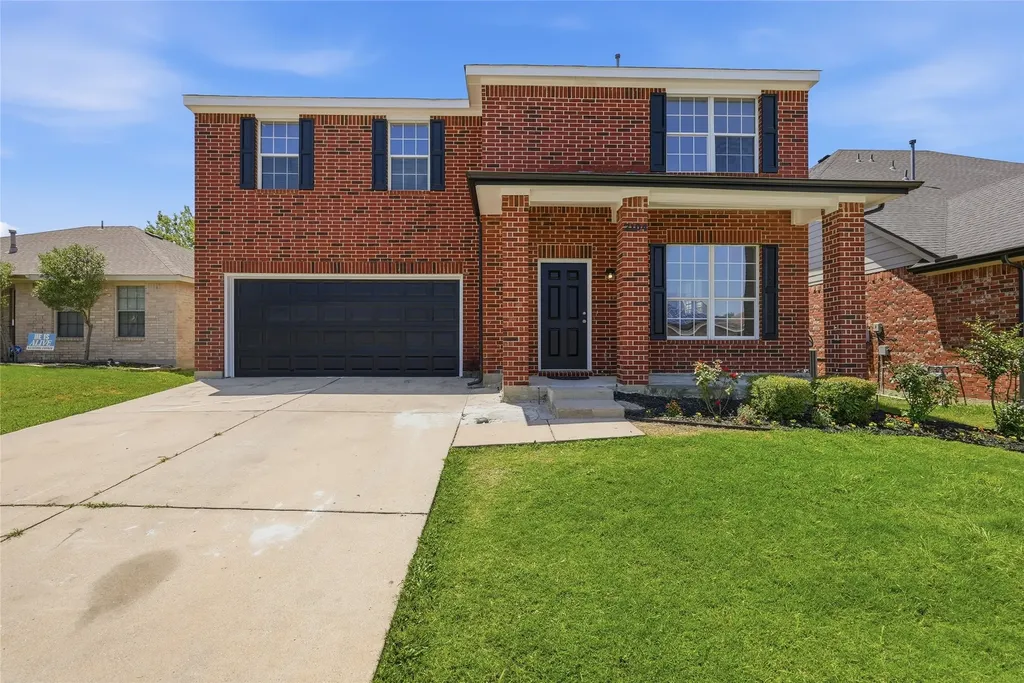 7104 Starwood Drive Fort Worth TX 76137