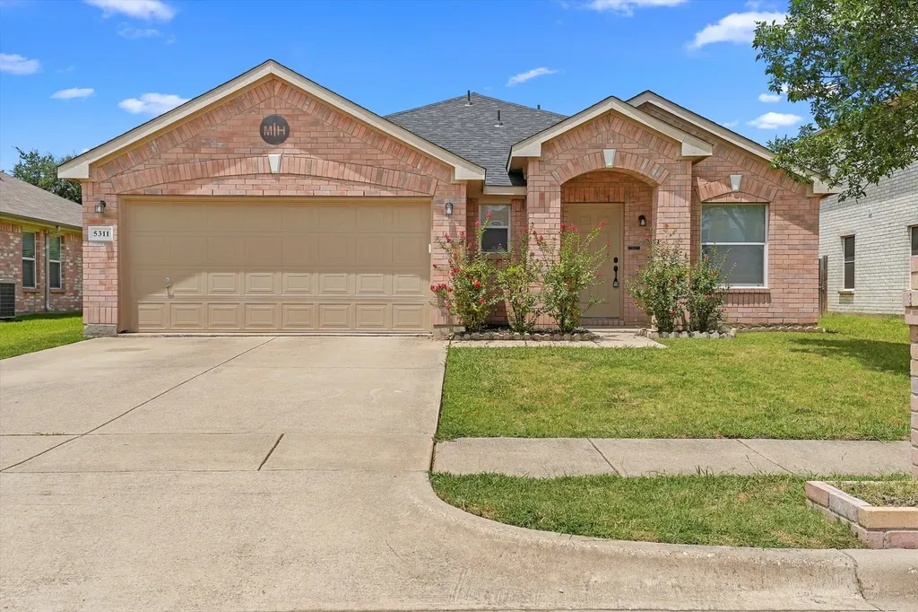 5311 Freestone Drive Grand Prairie TX 75052