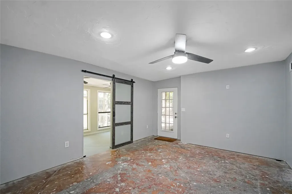 2228 W Holly Trail Holly Lake Ranch TX 75765