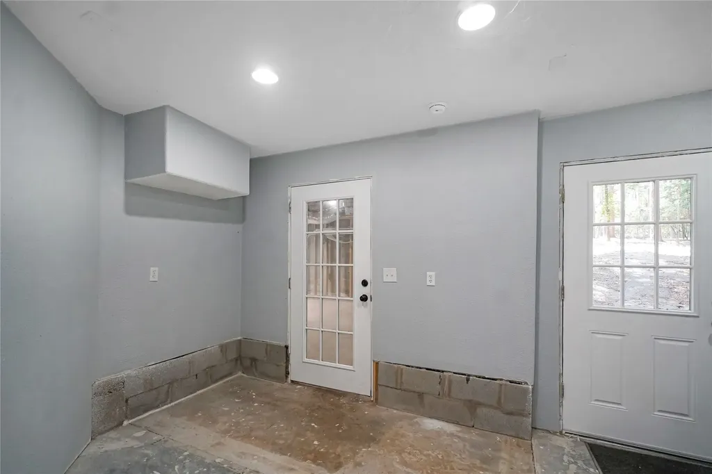 2228 W Holly Trail Holly Lake Ranch TX 75765