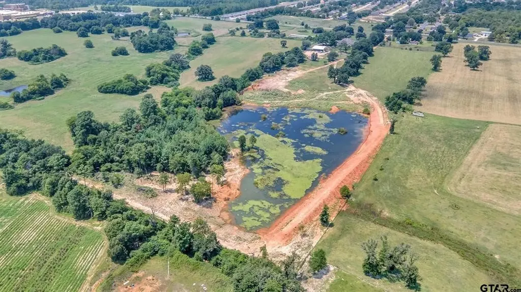13521 Fm 16 W Lindale TX 75771