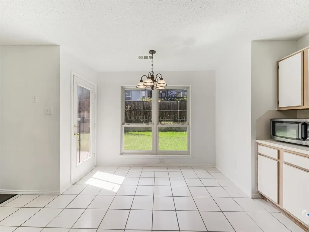 1006 Greenbriar Lane Mckinney TX 75069
