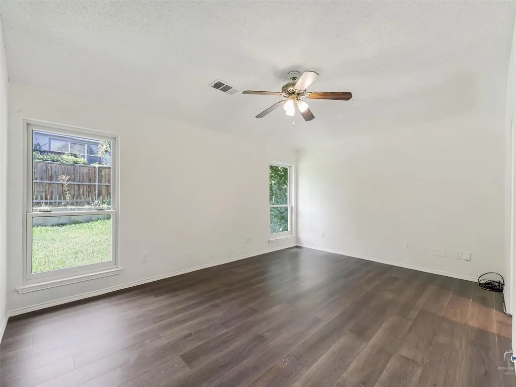 1006 Greenbriar Lane Mckinney TX 75069