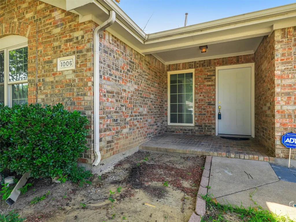 1006 Greenbriar Lane Mckinney TX 75069