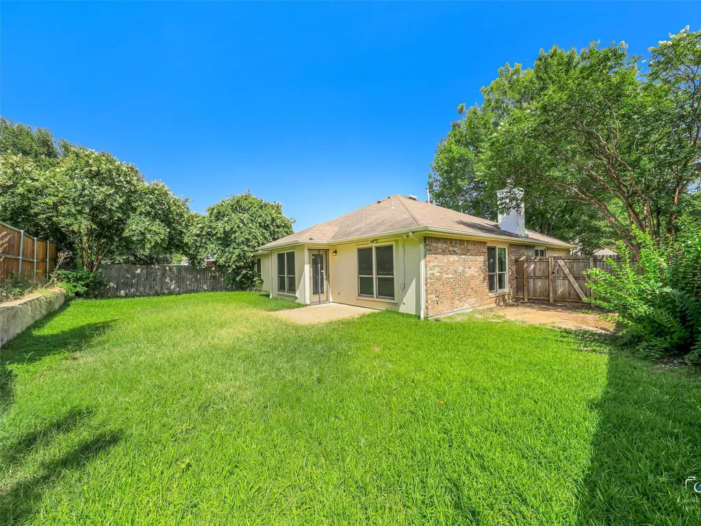 1006 Greenbriar Lane Mckinney TX 75069