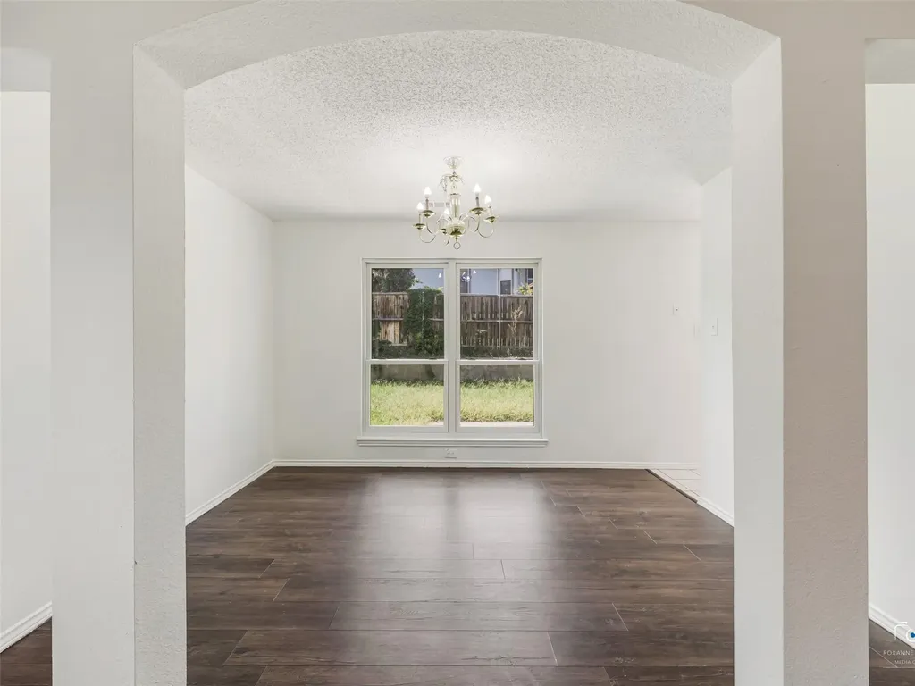 1006 Greenbriar Lane Mckinney TX 75069