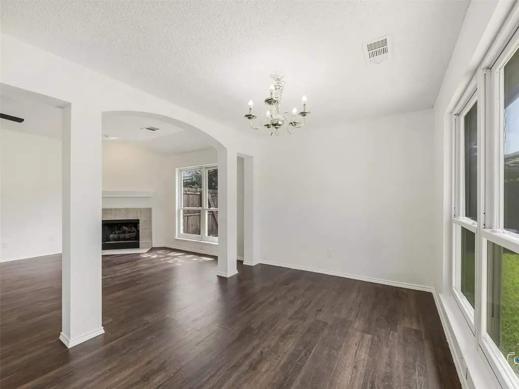 1006 Greenbriar Lane Mckinney TX 75069