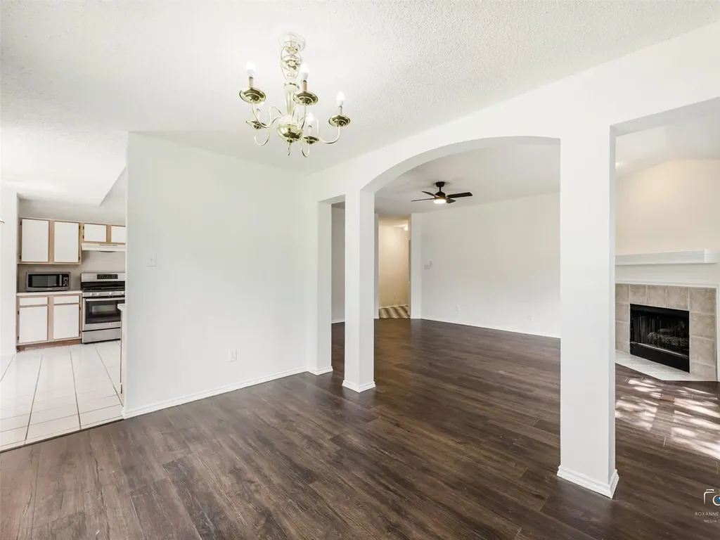 1006 Greenbriar Lane Mckinney TX 75069