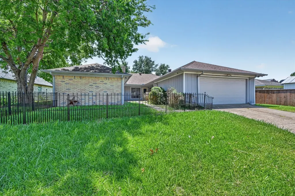 1503 Northridge Drive Carrollton TX 75006