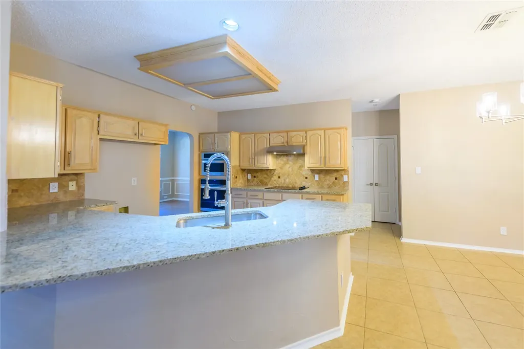 1812 Canoe Way Carrollton TX 75010