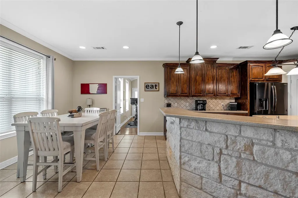 2765 Pleasant Run Road Mcgregor TX 76657