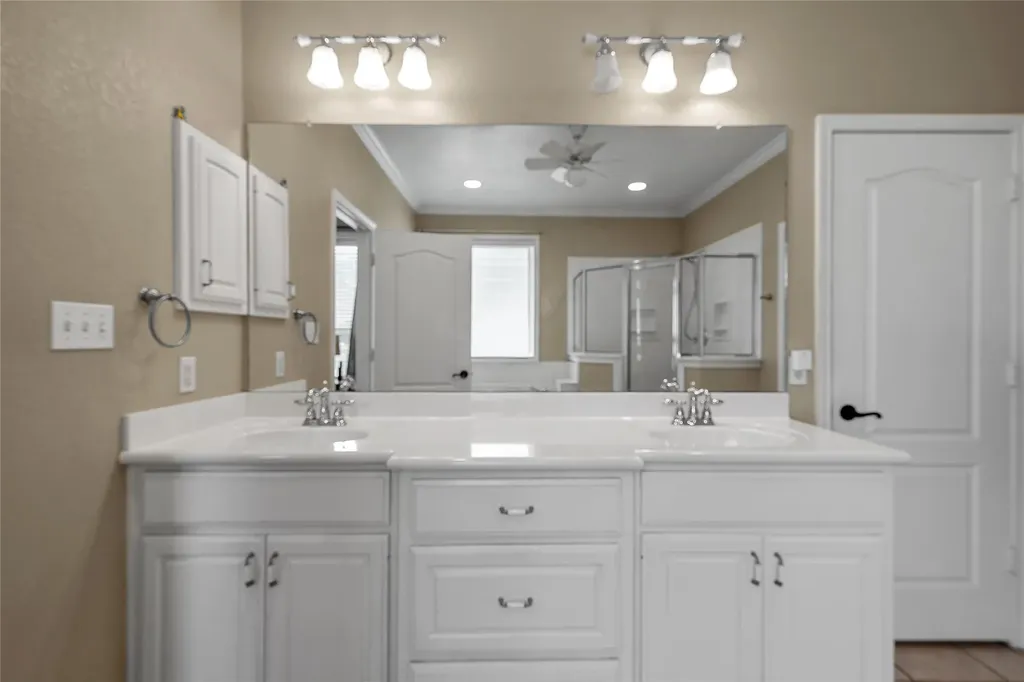 2765 Pleasant Run Road Mcgregor TX 76657