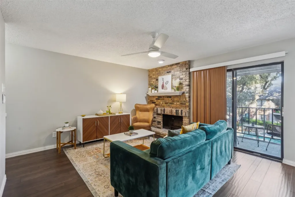 15151 Berry Trail Dallas TX 75248