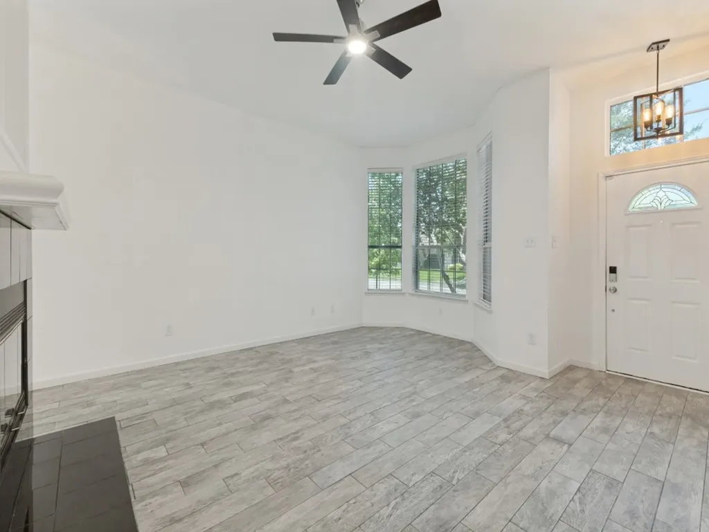 6913 Conestoga Drive Rowlett TX 75089