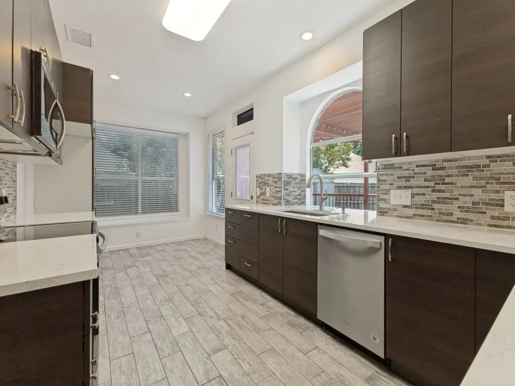 6913 Conestoga Drive Rowlett TX 75089