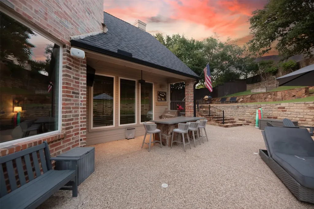 805 Lake Breeze Drive Highland Village TX 75077