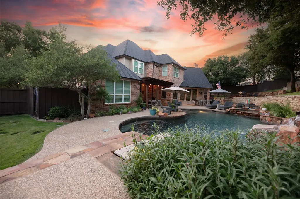 805 Lake Breeze Drive Highland Village TX 75077