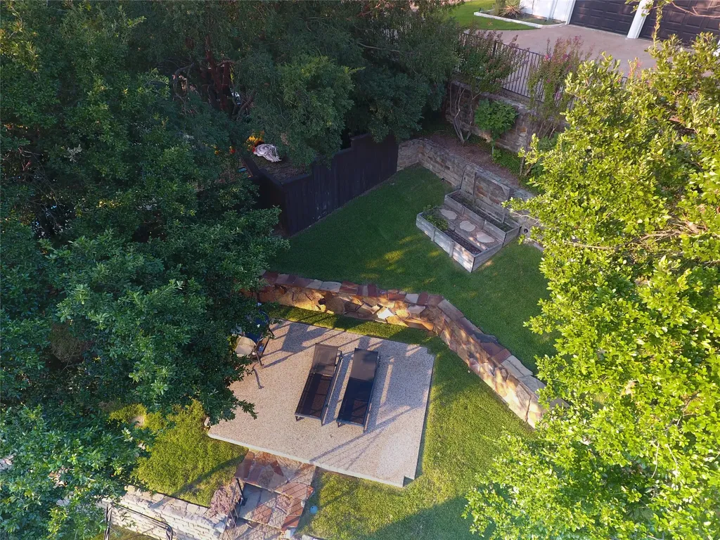 805 Lake Breeze Drive Highland Village TX 75077